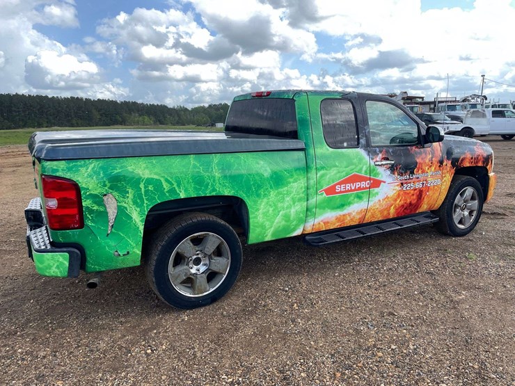 2009-chevrolet-silverado-1500-image-3