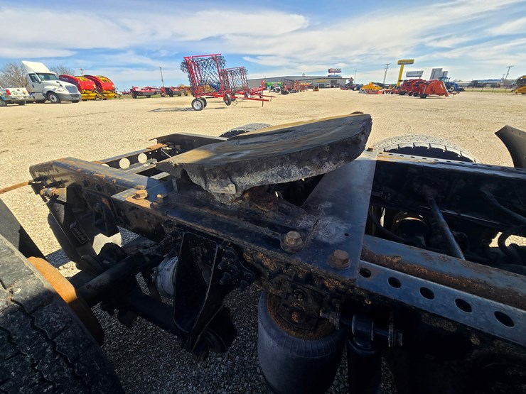 2014-international-prostar-image-96