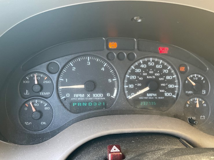 2004-chevrolet-blazer-image-17