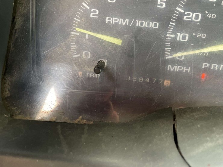 1995-gmc-1500-image-26