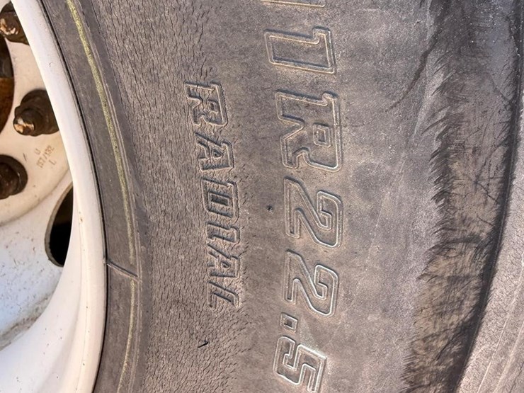 2016-international-durastar-4400-image-26