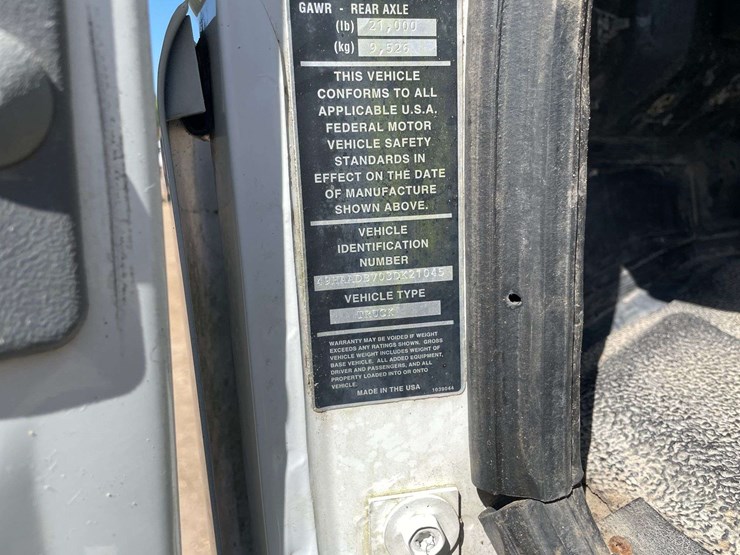 2003-sterling-sc8000-image-29