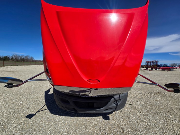 2014-international-prostar-image-41