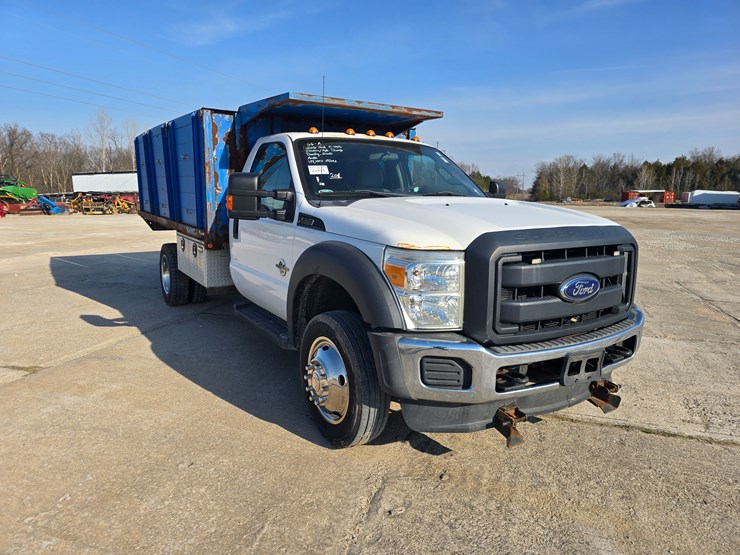 2016-ford-f550-image-19
