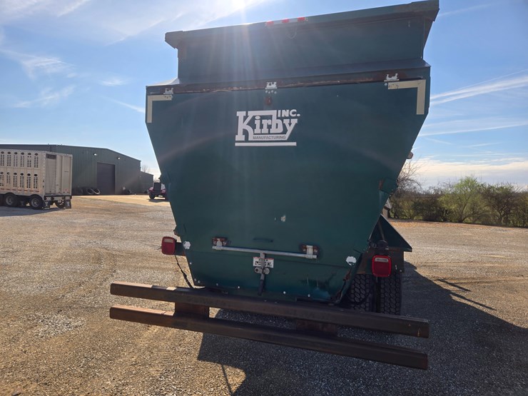 2013-international-workstar-7400-image-15