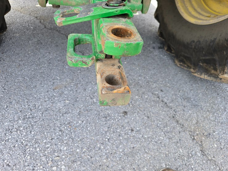 john-deere-6125r-image-42