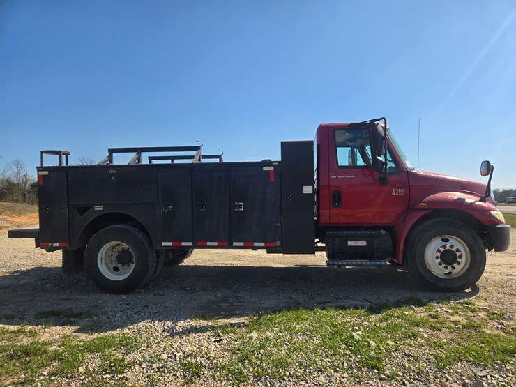 2007-international-durastar-4300-image-21