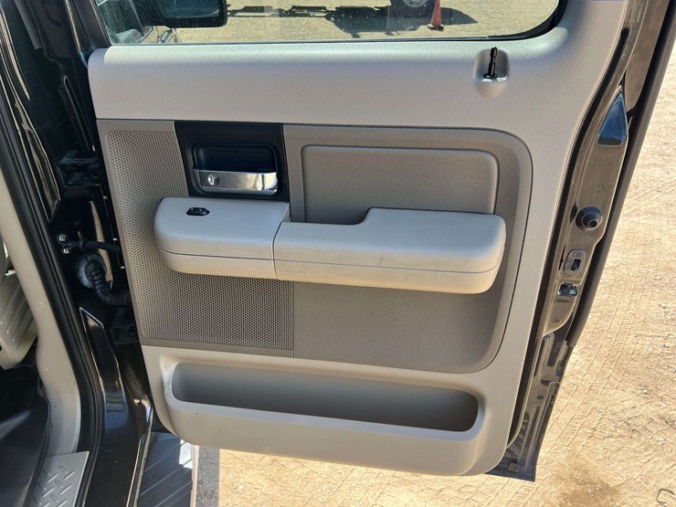 2008-ford-f150-xlt-image-17