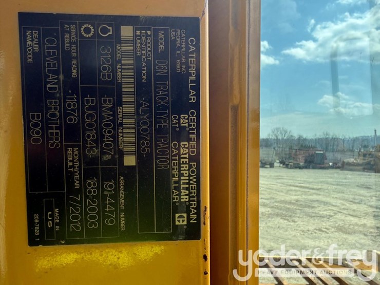 2004-caterpillar-d6n-lgp-image-2