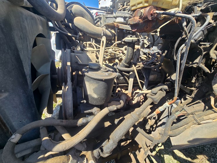 1997-ford-f700-image-18