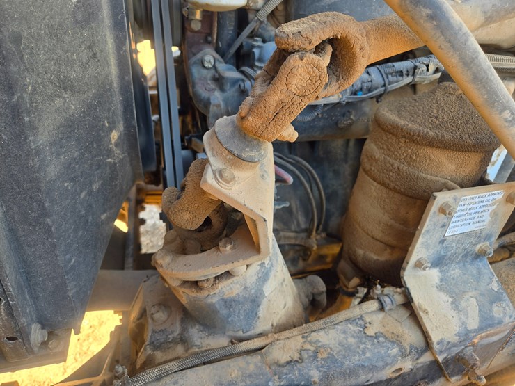 1998-mack-rd688s-image-52