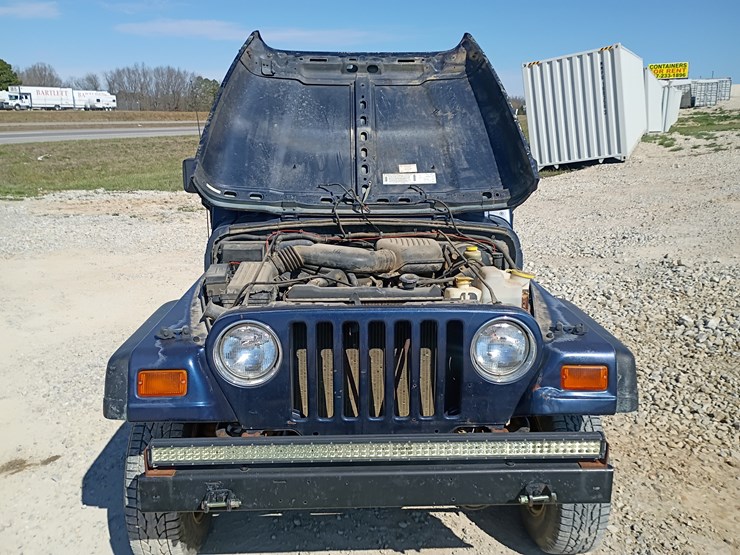 1997-jeep-wrangler-image-17