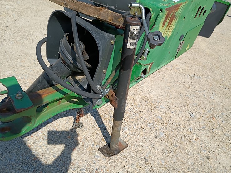 2013-john-deere-630-image-14