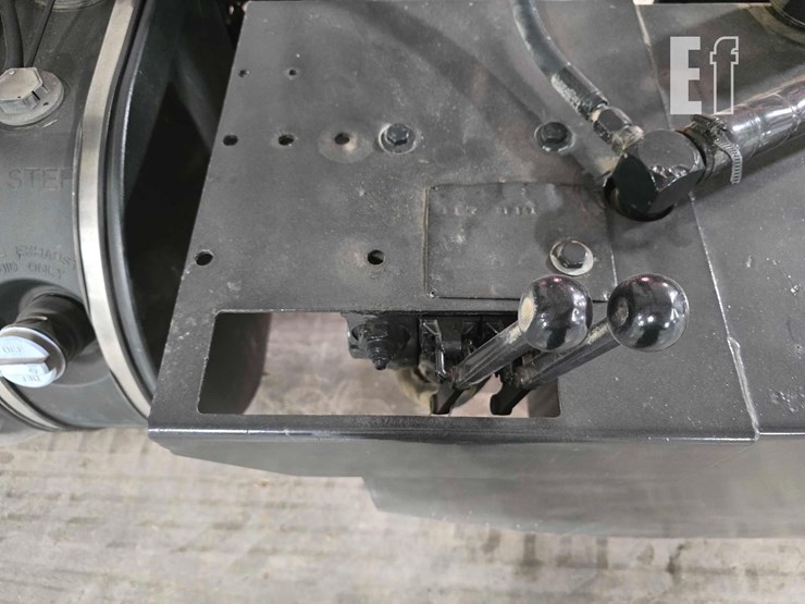 2016-peterbilt-579-image-20