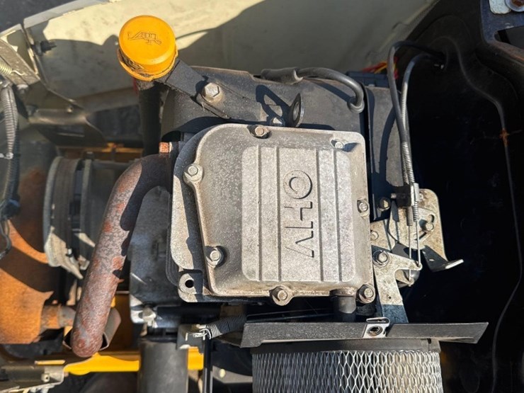 cub-cadet-2145-image-3