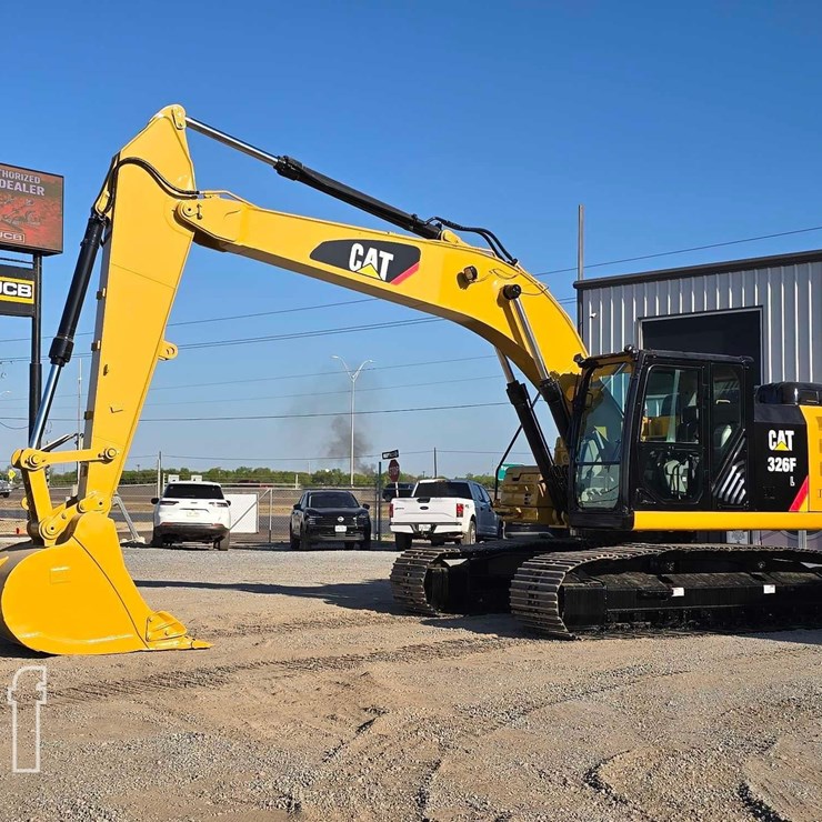 2017 CATERPILLAR 326FL
