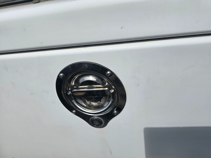 #22631-•-utility-bed-image-14