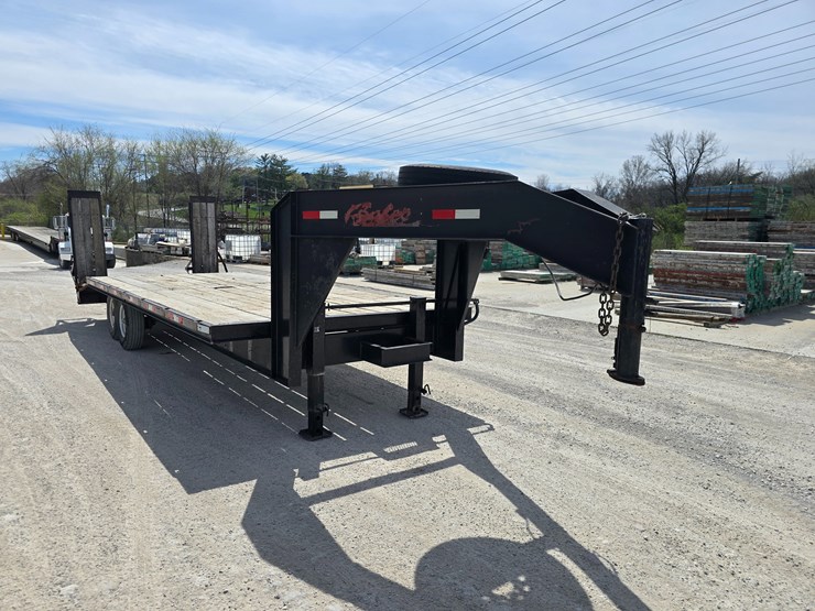 #22628-•-2005-bales-gooseneck-trailer-image-20