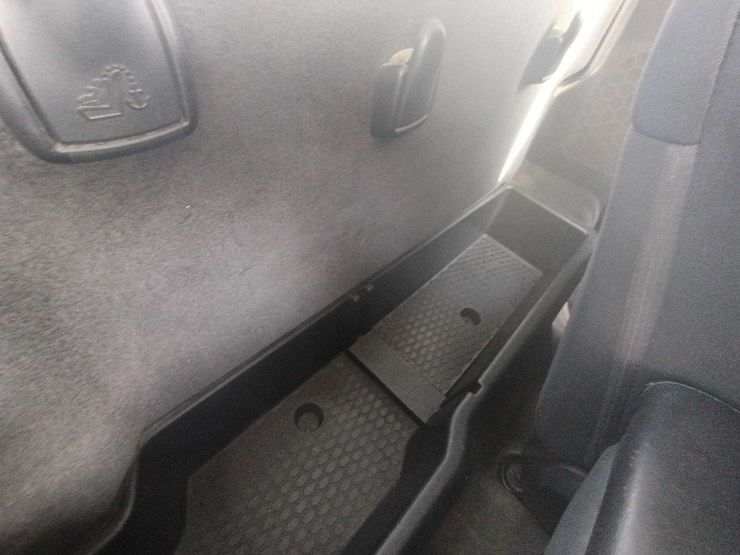 2012-dodge-1500-image-58