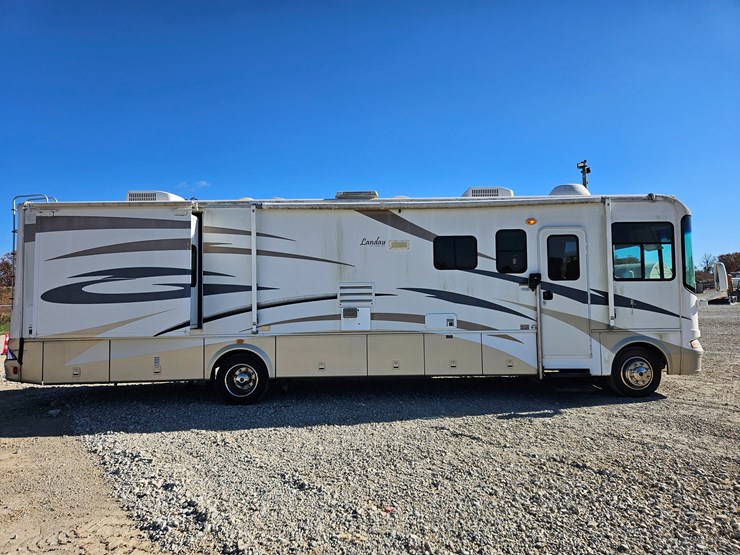 #22198-•-2007-georgie-boy-landau-motorhome-image-20