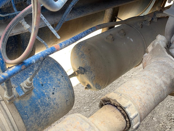 2004-kenworth-w900-image-43