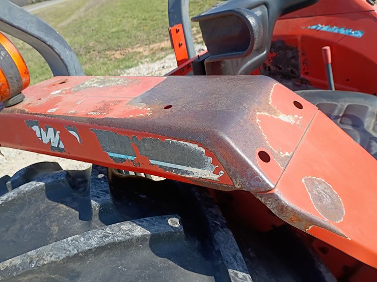 2001-kubota-l4300-image-57