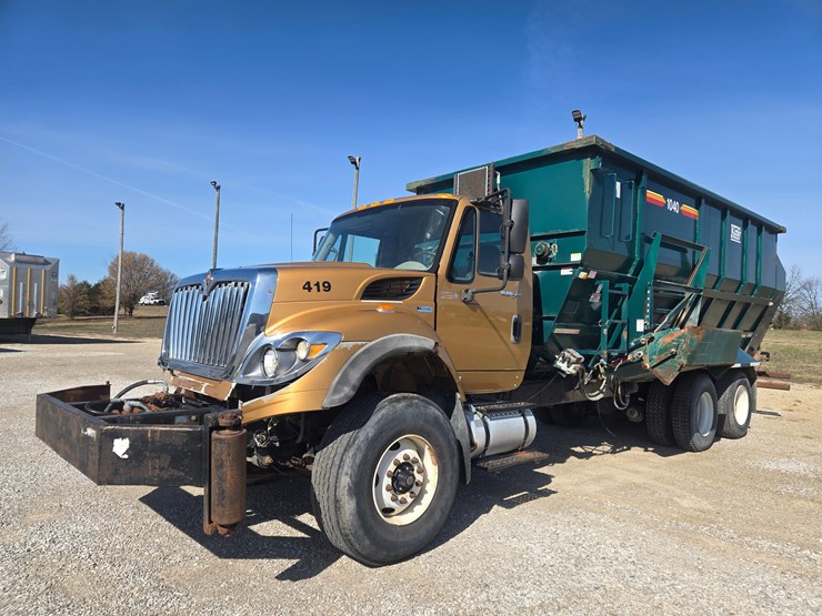 2013-international-workstar-7400-image-3