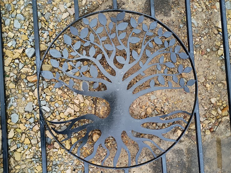 #21600-•-4ft-iron-gate-(tree)-image-6