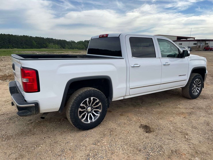 2015-gmc-sierra-1500-image-3