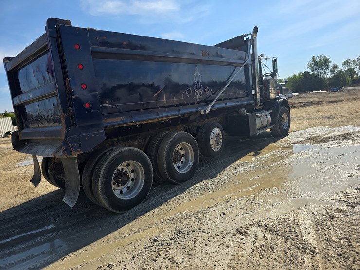 #21305-•-2003-kenworth-dump-truck-image-25