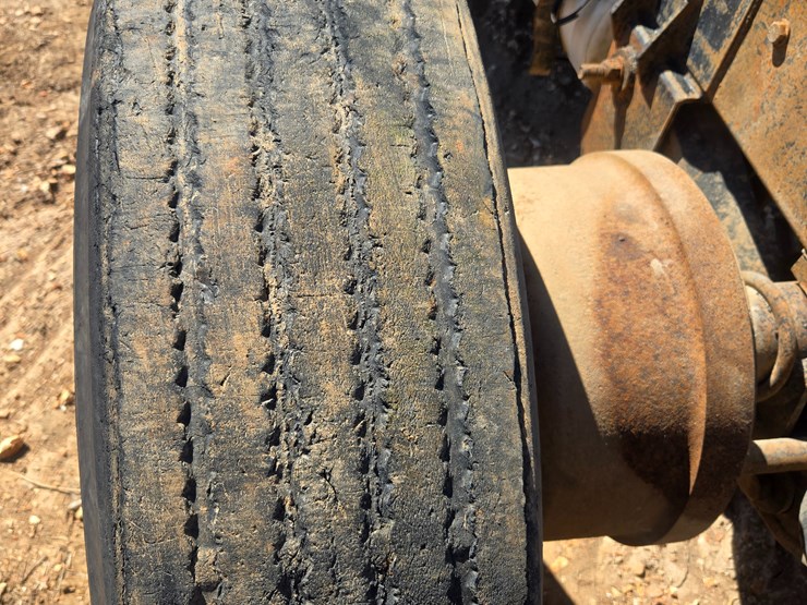 1998-mack-rd688s-image-90