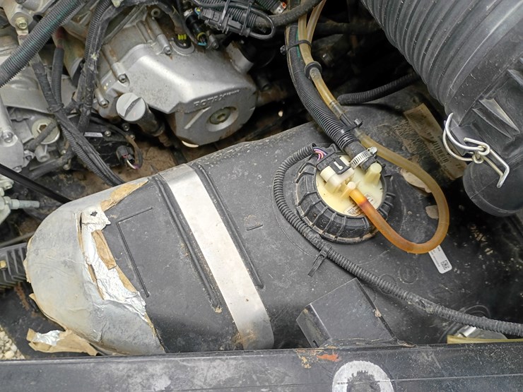 2022-can-am-defender-hd9-image-21