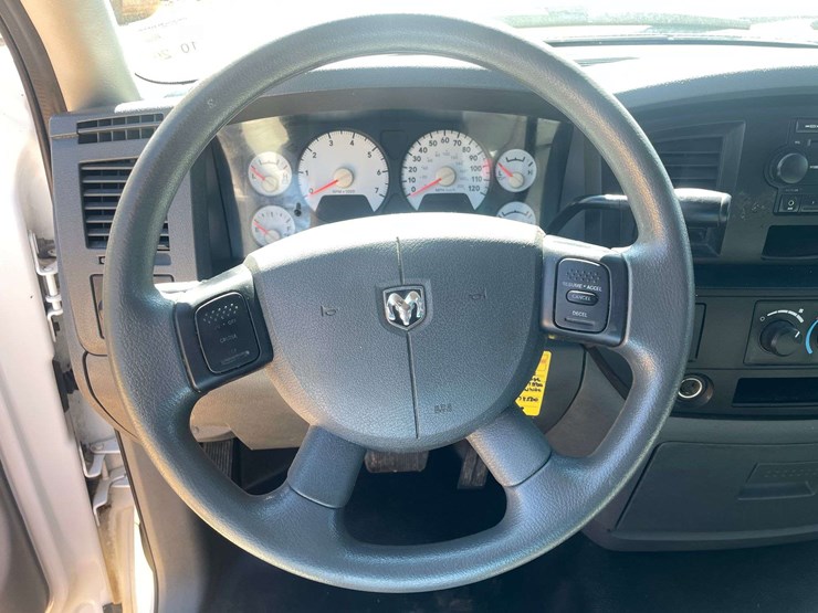 2008-dodge-ram-1500-image-12