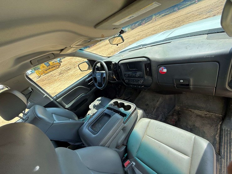 2014-chevrolet-1500-image-23