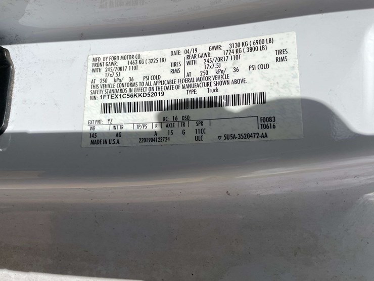 2019-ford-f150-image-27