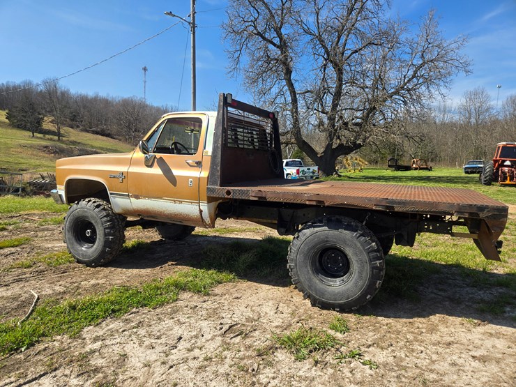1984-chevrolet-k10-image-8