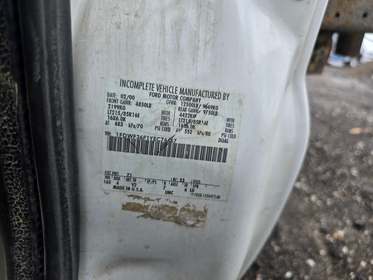 2000-ford-2000-image-32