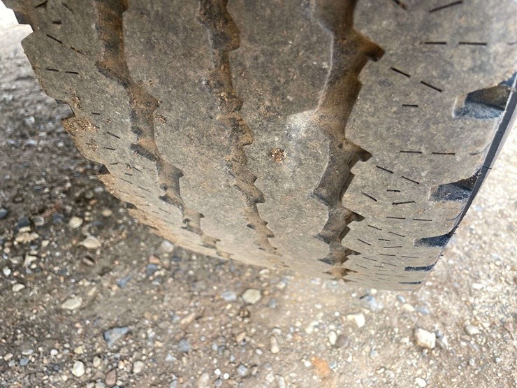 2016-nissan-frontier-image-21