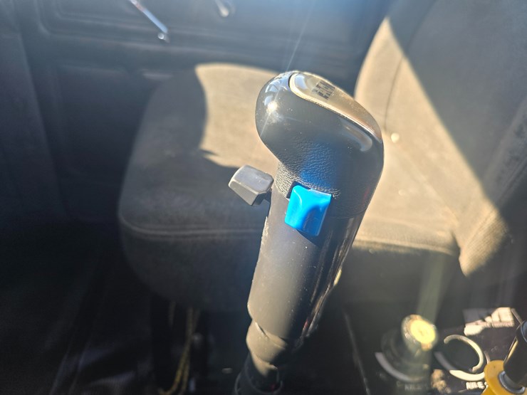 2001-mack-rd688s-image-104