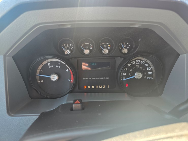 2016-ford-f550-image-38