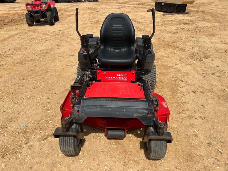 gravely-148z-48"-cut-zero-turn-mower-(1,728-hours)-image-5