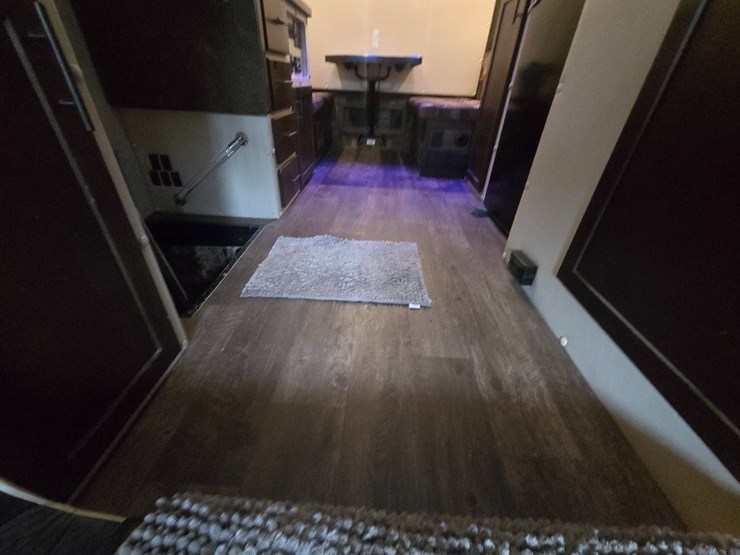 2017-western-star-5700xe-image-75