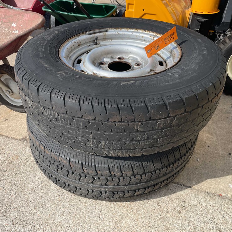 #7020 • (2) 5 Lug 15" Wheels (O3)