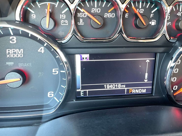 2016-chevrolet-silverado-1500-lt-image-26