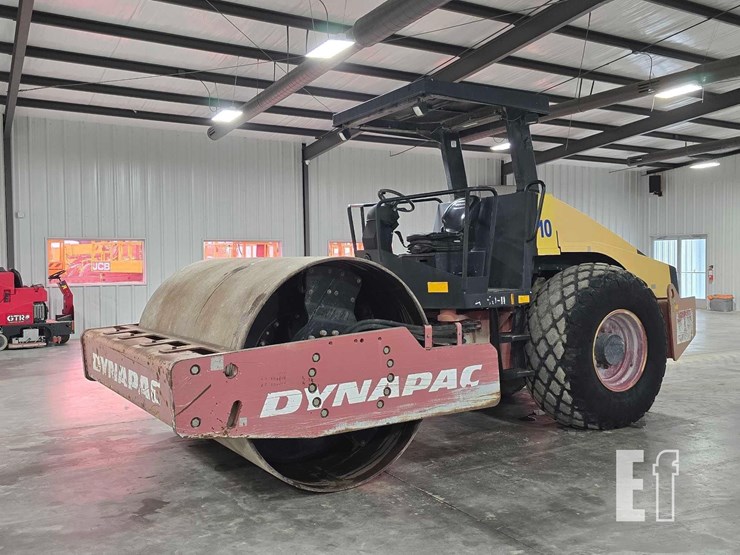 2012-dynapac-ca250d-image-1