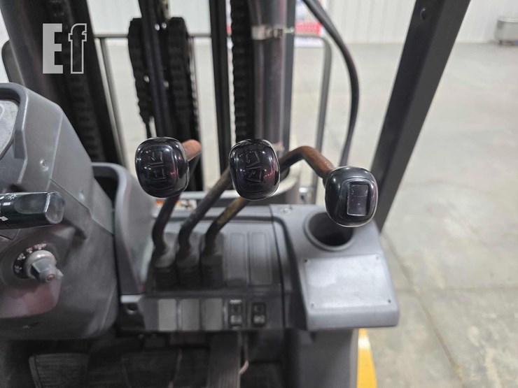 2021-caterpillar-2c6000-image-13