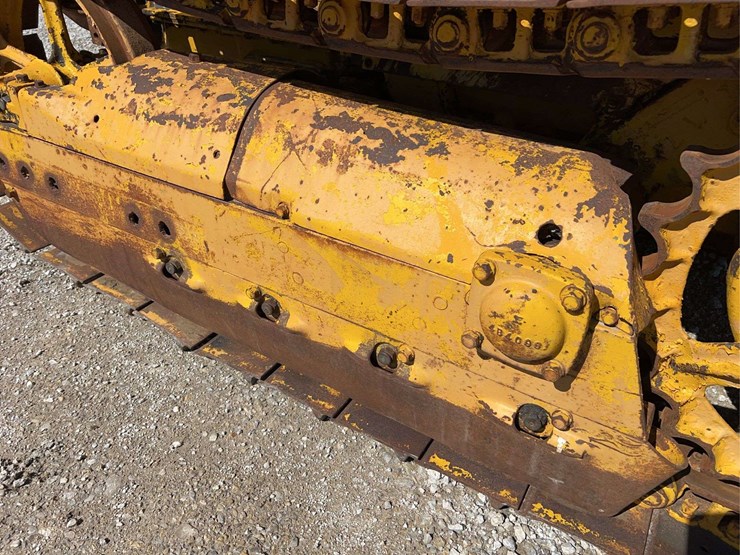 caterpillar-r2-image-46