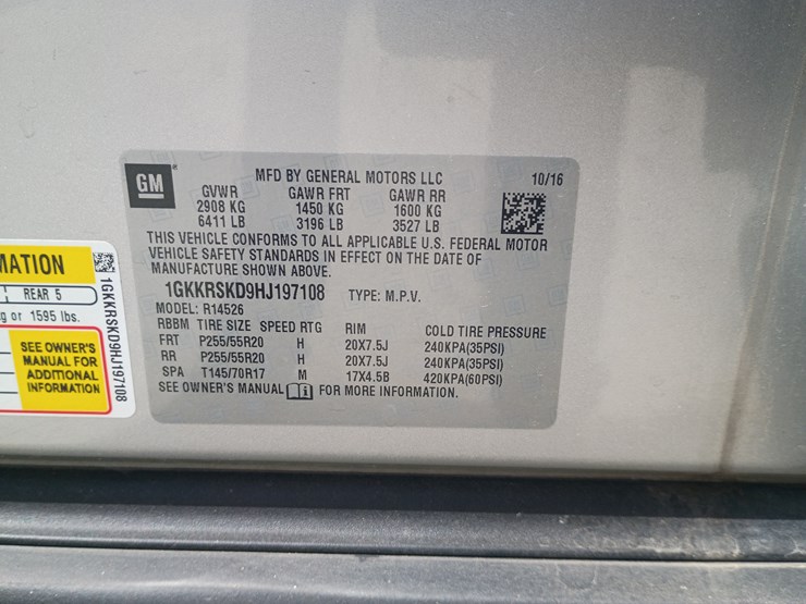 2017-gmc-acadia-image-28