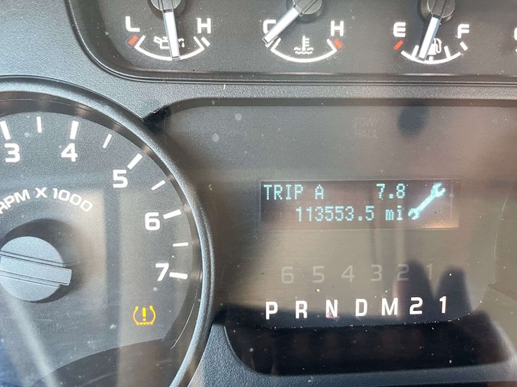 2011-ford-f150-image-26