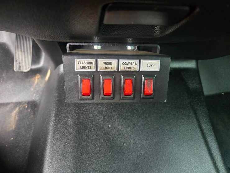 2019-chevrolet-silverado-2500-image-48